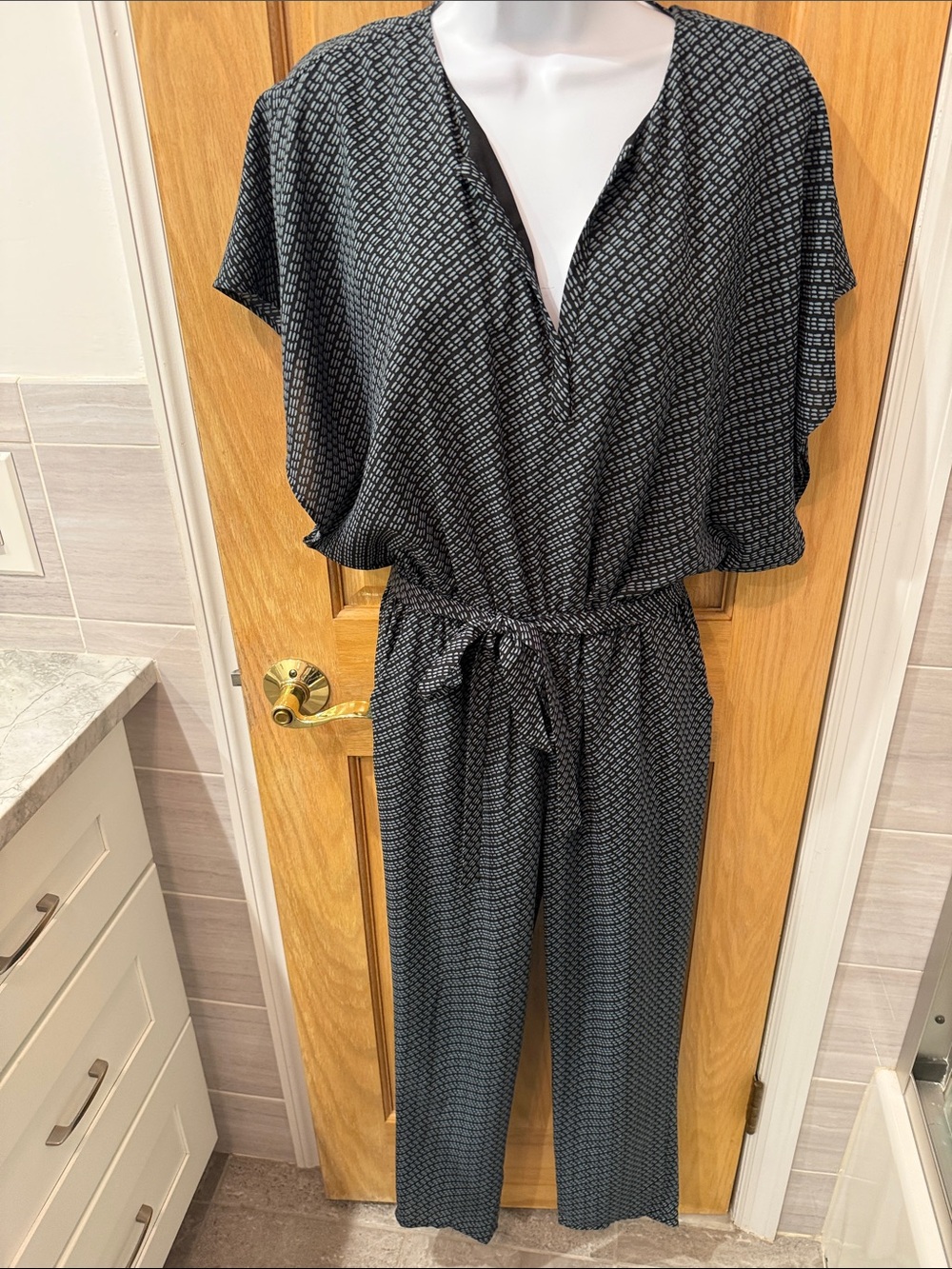Black Geometric Print Tie-Waist Jumpsuit